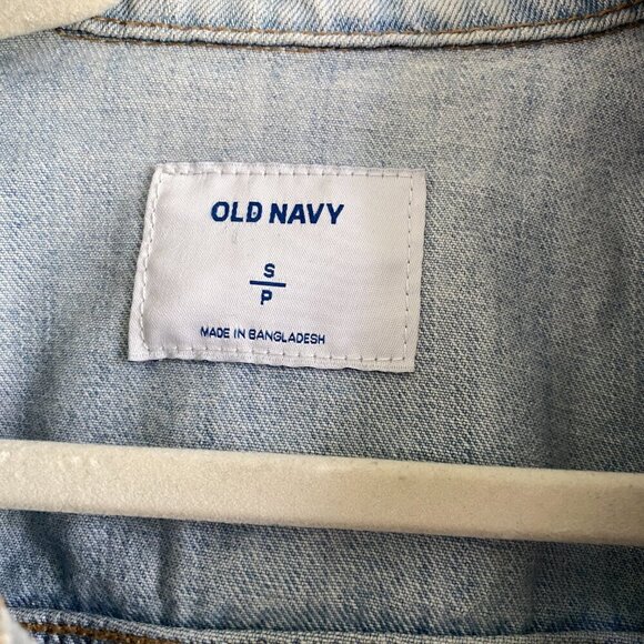 OLD Navy 100% Cotton Embroidered Light Wash Blue Floral Jean Jacket Size XS - Picture 4 of 13